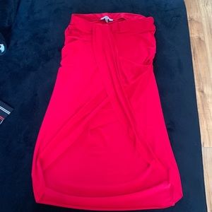 Juniors M red skirt